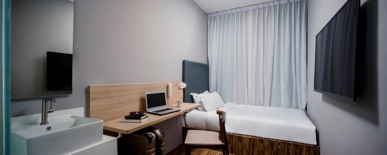 Hako Hotel Skudai Exterior photo